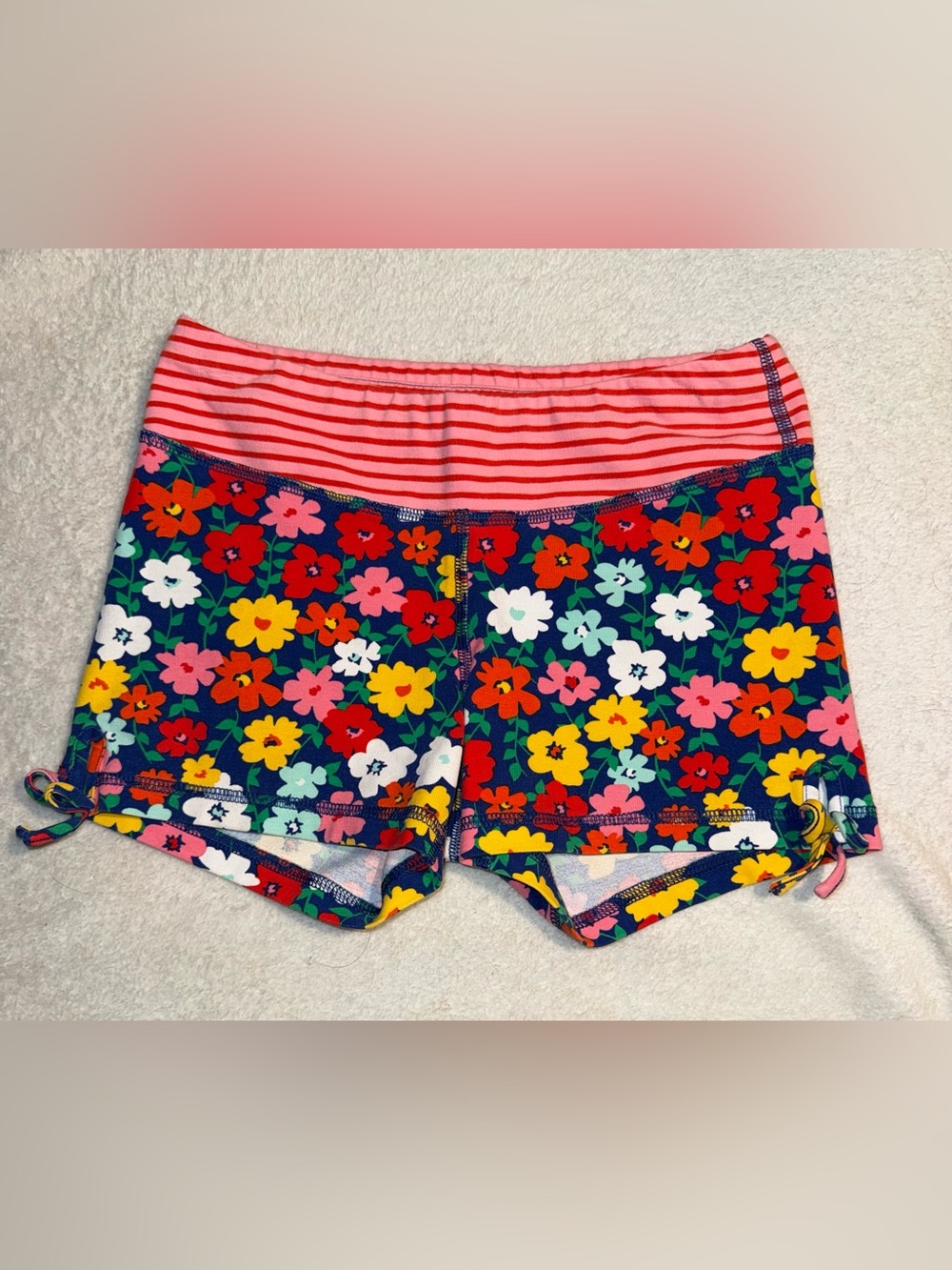 Hanna Andersson floral and striped active shorts, size 10